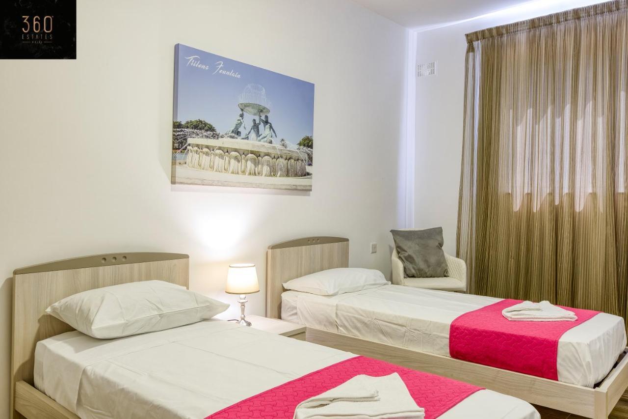 Lux Sea Front Penthouse With Breathtaking Views In St Pauls By 360 Estates Apartman San Pawl il-Baħar Kültér fotó