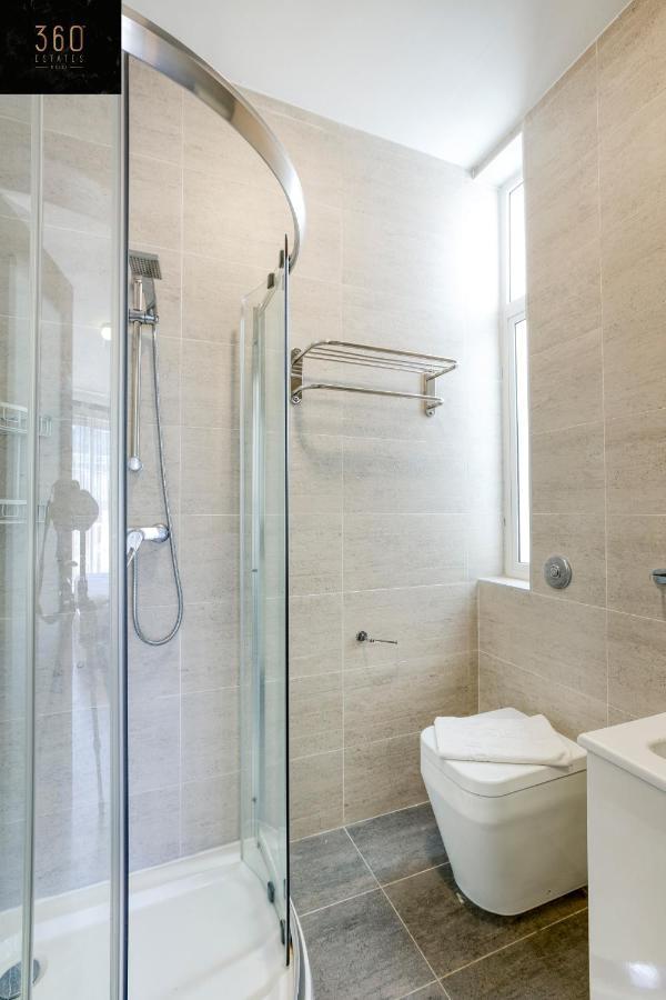 Lux Sea Front Penthouse With Breathtaking Views In St Pauls By 360 Estates Apartman San Pawl il-Baħar Kültér fotó